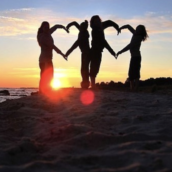 🎉Giveaway🎉🚨Greeneyediva78🚨 WINNER CHOICE join for a chance to WIN🎁🎁🎁 - Picture 3 of 3